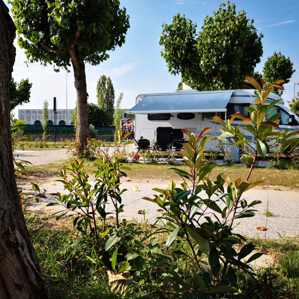 Camper Park at Lake Garda - Sirmione Camper Pitches